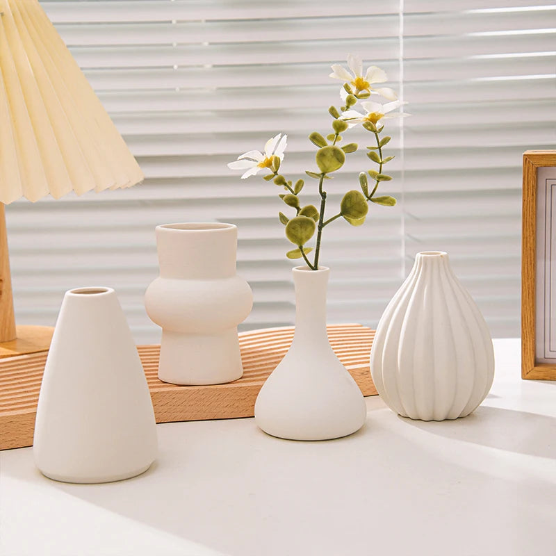 White Ceramic Vase Flower Arrangement Vase Aesthetic Vases Desktop Ornaments Flowers Vase Creative Plants Bottle Container Vase