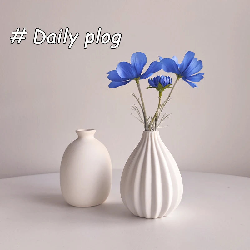 White Ceramic Vase Flower Arrangement Vase Aesthetic Vases Desktop Ornaments Flowers Vase Creative Plants Bottle Container Vase